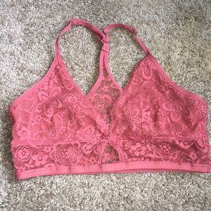 Arie Razorback Braette